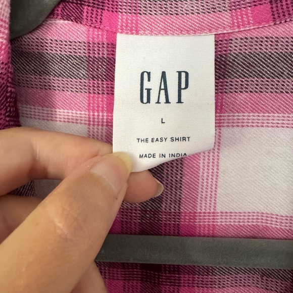 GAP The Easy Shirt Pink Plaid Button Down Shirt - Picture 3 of 5